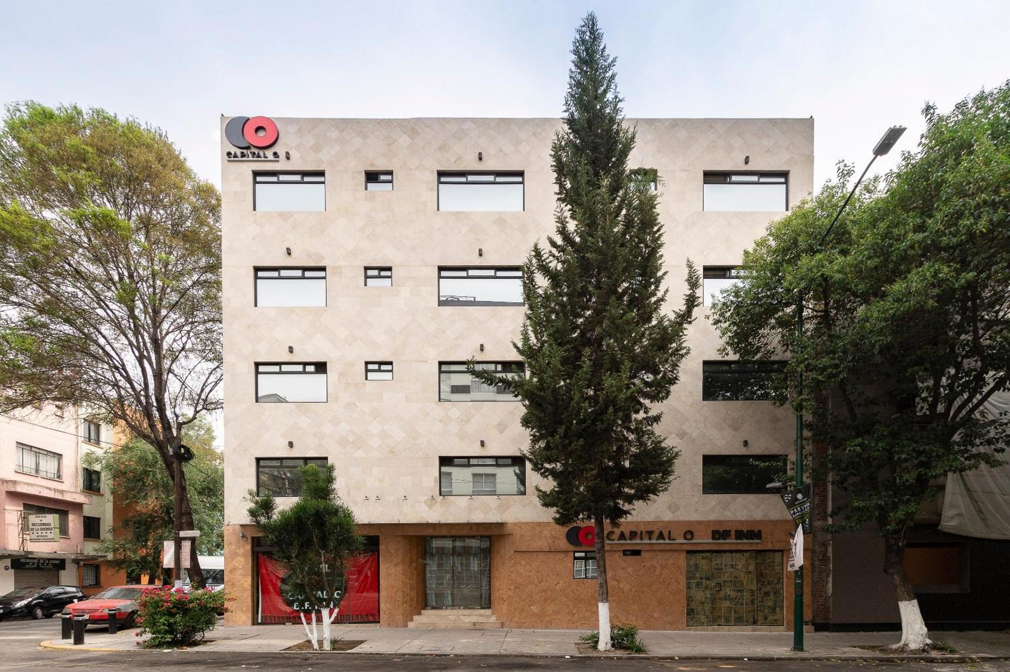 Capital O Df 2* Mexico City